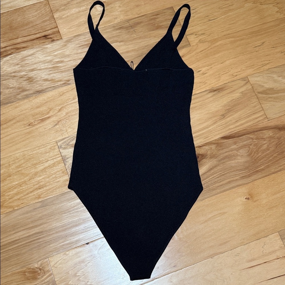 ZARA Ribbed Bodysuit - Picture 4 of 8